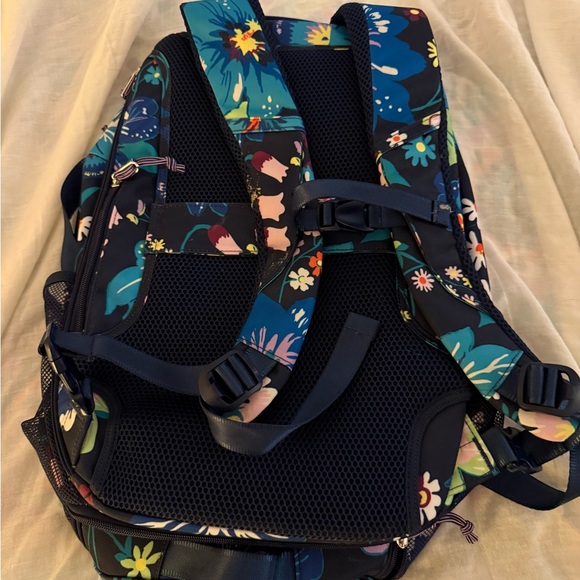 VERA BRADLEY Lighten Up Journey Backpack in Firefly Garden Print - Picture 8 of 12